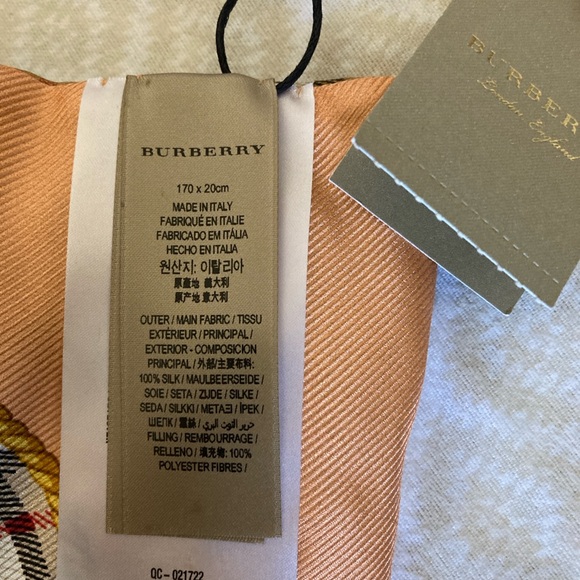 Burberry Silk Archive Prints Puffer Scarf - Picture 3 of 7